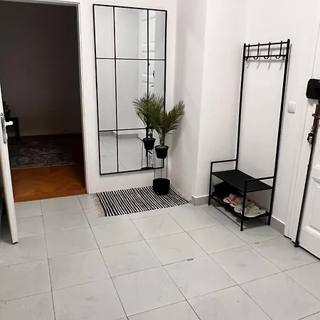 Lovelyhome